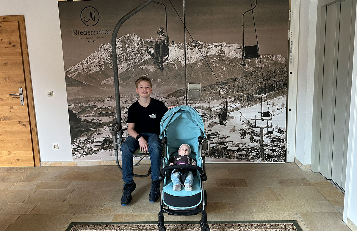 Ostern-in-Maria-Alm-im-Hotel-Niederreiter-fotowall