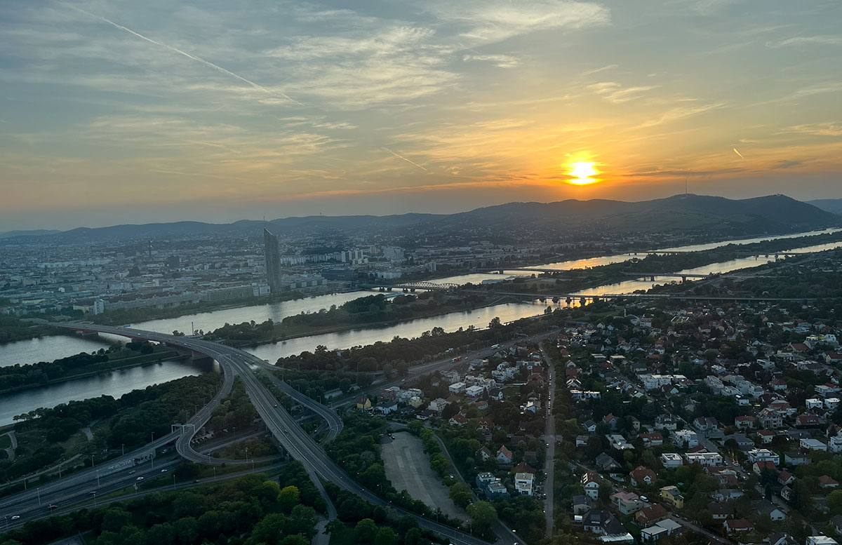 Paint-your-souvenir-Kreative-Erlebnisse-in-Wien-sonnenuntergang