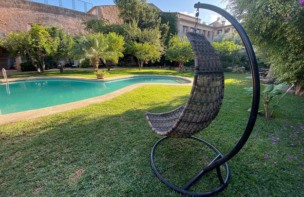 Pollensa-Urlaub-im-Norden-von-Mallorca-POOL