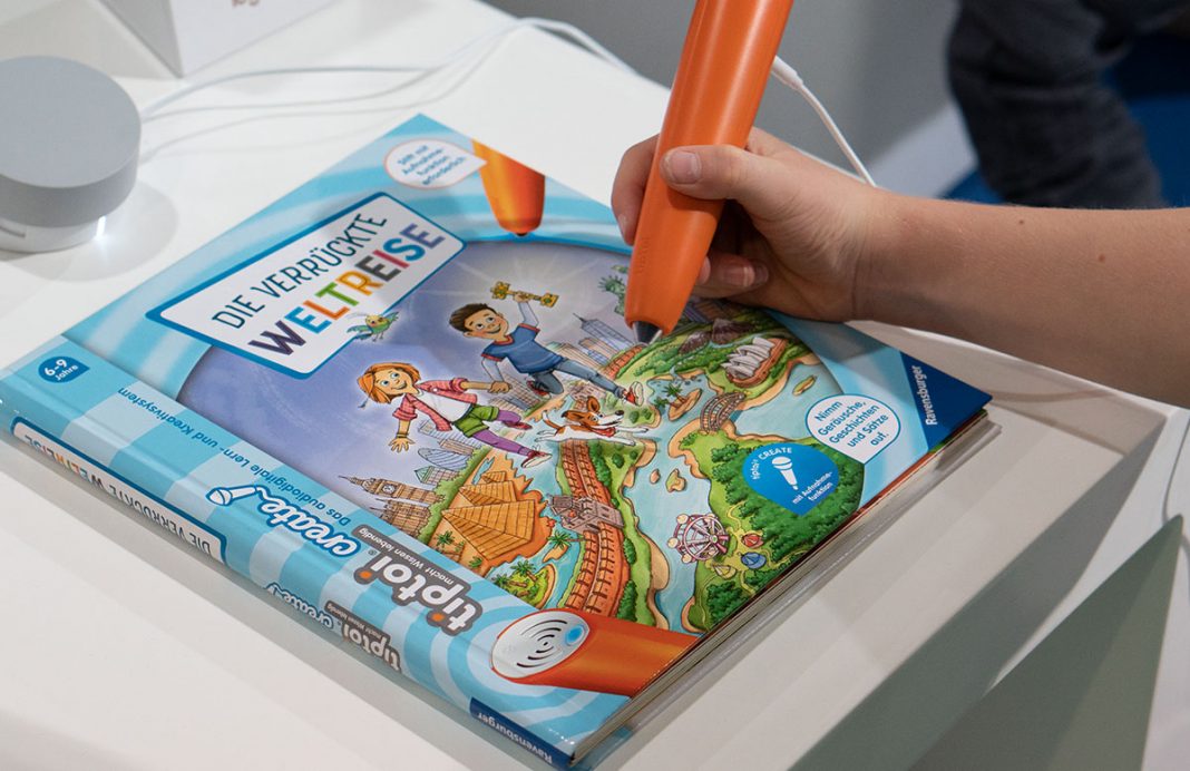 Ravensburger tiptoi CREATE Starter-Set mit Weltreise-Buch Vickyliebtdich