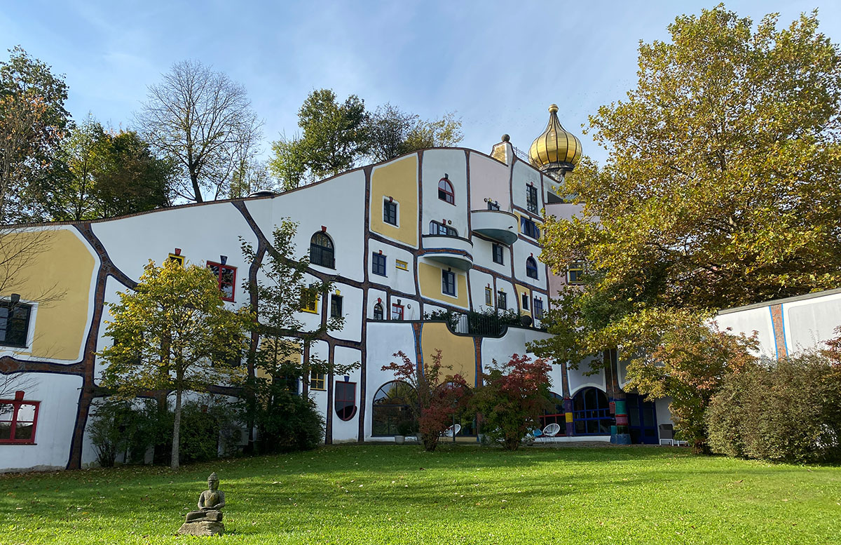 Romantische-Auszeit-in-der-Rogner-Bad-Blumau-Therme-Wohnungen