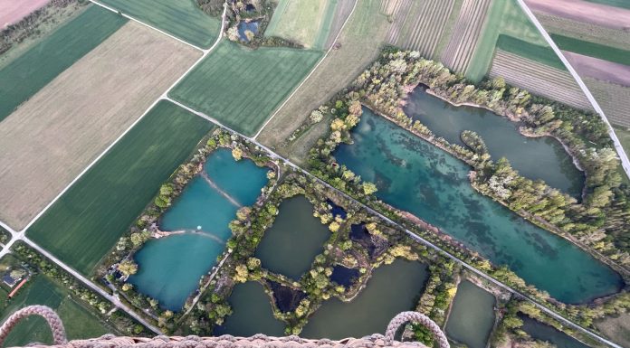 Romantische Ballonfahrt de luxe über Wien Romantische-Ballonfahrt-de-luxe-über-Wien-Sonnenaufgang-aussicht-wasser