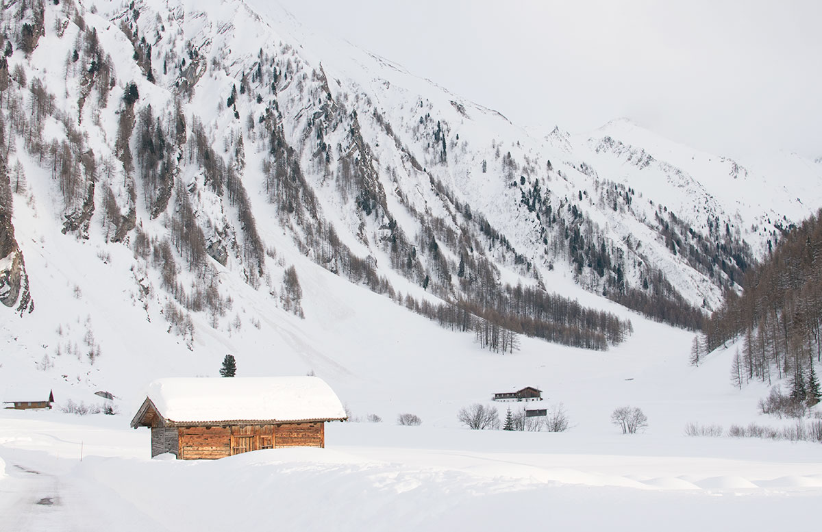 Schneeschuhwanderung-zum-Obernberger-See-schmirntal-hütte