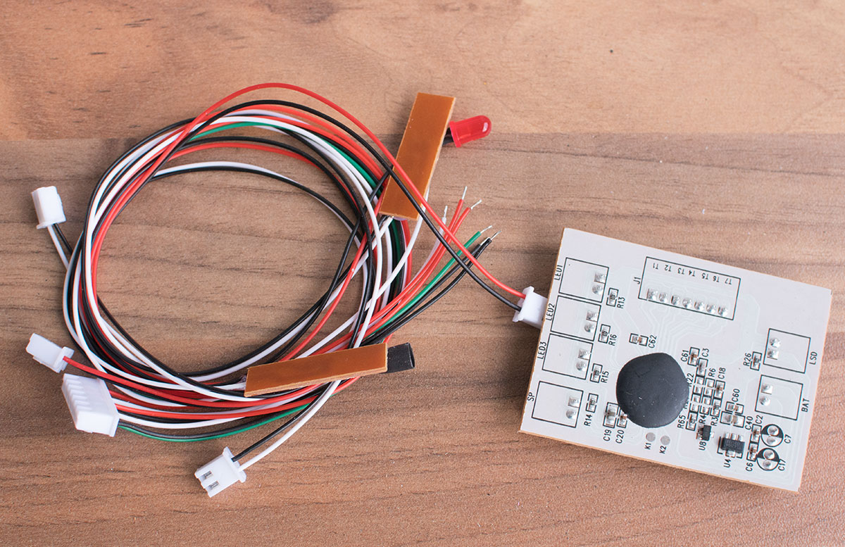 ScienceX-Elektrohaus-von-Ravensburger-elektroleitungen