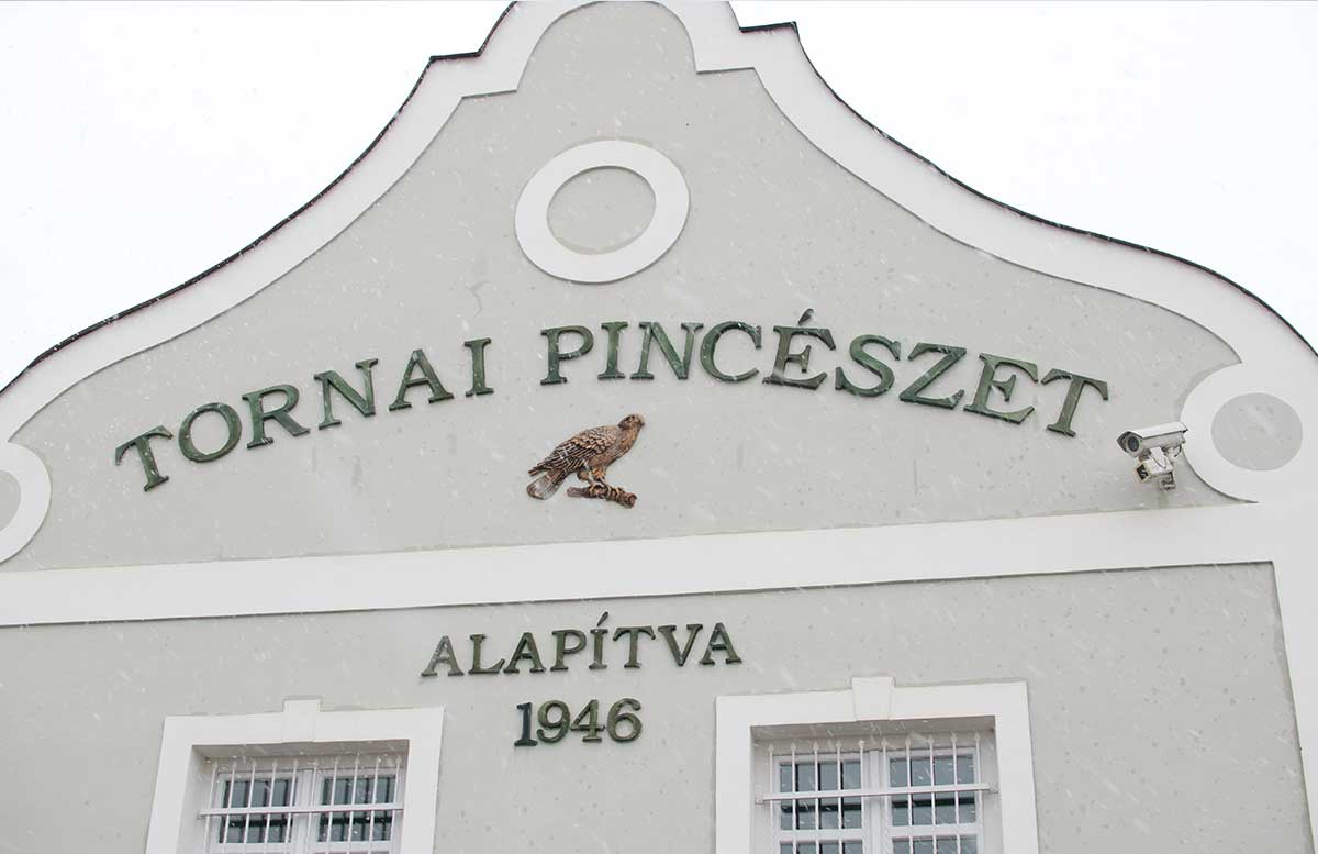 seehoehle-von-tapolca-tornai-kellerei-restaurant
