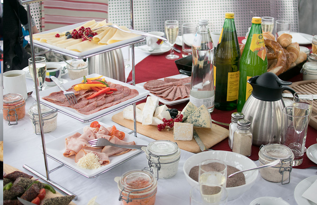 Ski-amade-Made-my-Day-Abheben-in-Bad-Gastein-gipfelfrühstück-leckereien