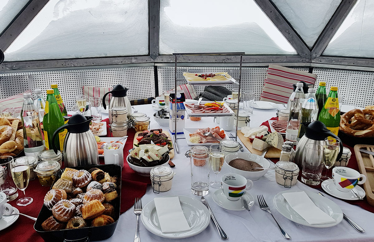 Ski-amade-Made-my-Day-Abheben-in-Bad-Gastein-gipfelfrühstück-leckereien2.jpg