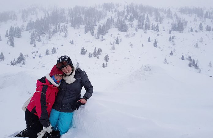 Schneeschuhwanderung zum Obernberger See im Wipptal Ski-amade-Made-my-Day-Abheben-in-Bad-Gastein-sportgastein-schneepiste