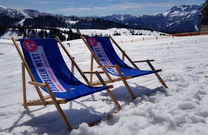 Skifahren in der Skiregion Dachstein West in Gosau Skiregion-Dachstein-West-in-Gosau-liegestühle-2