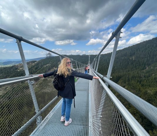 Sky Bridge 721 – die längste Hängebrücke der Welt Sky-Bridge-721-die-längste-Hängebrücke-der-Welt-vicky-geht