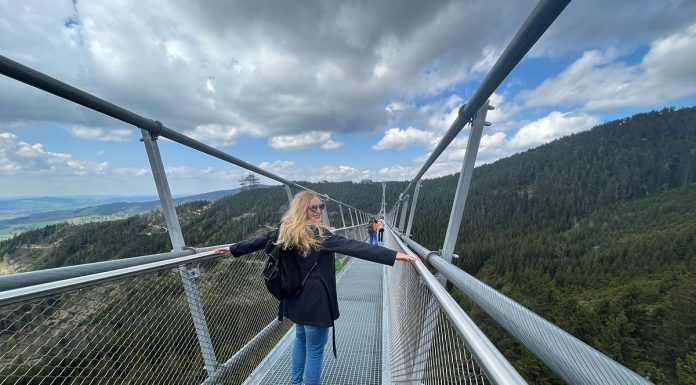 Sky Bridge 721 – die längste Hängebrücke der Welt Sky-Bridge-721-die-längste-Hängebrücke-der-Welt-vicky-geht