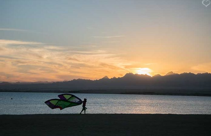 Tauchen und Kitesurfen in Ägypten Soma Bay Sonnenuntergang-Soma-Bay-Kitesurfen-in-Ägypten