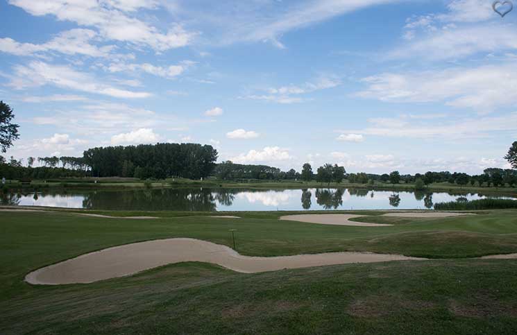 golf-und-Wellness-in-Bük-golfplatz