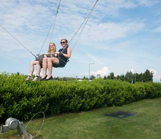 Der Kristallturm in Bük – Klettern und Flying Fox kristallturm-in-Bük-riesenschaukel-beim-kristallturm
