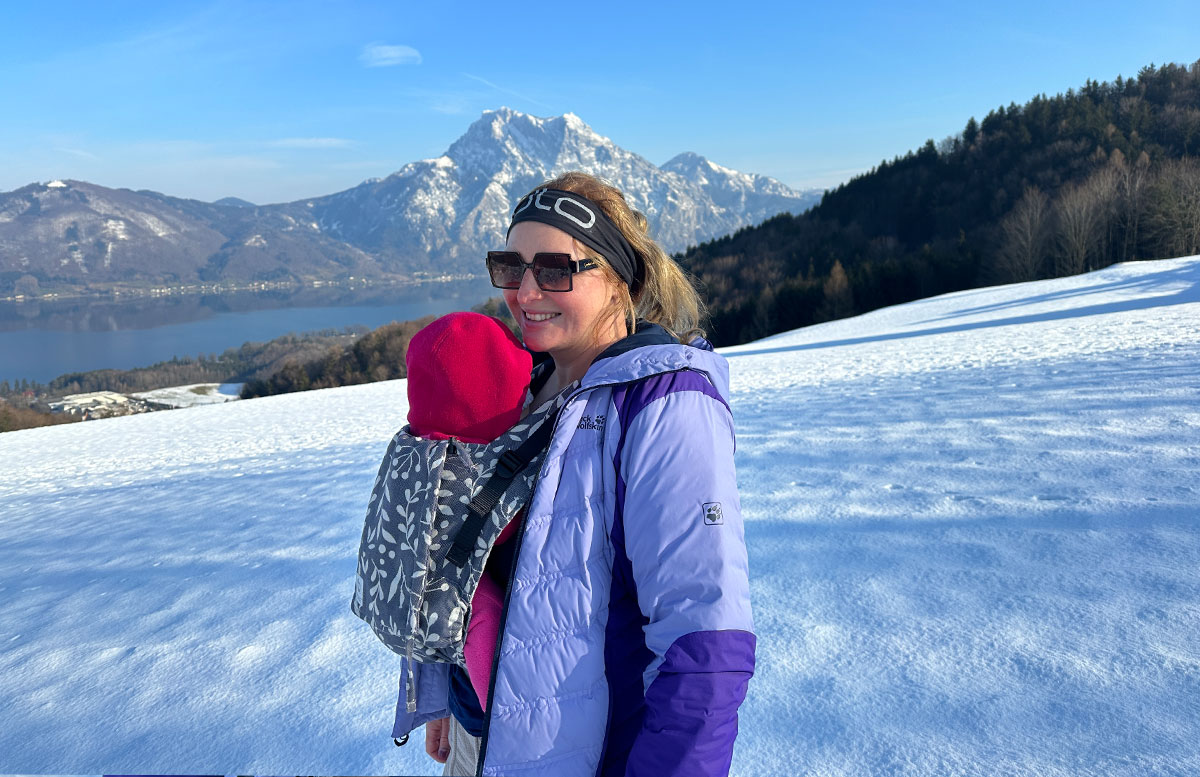 Stokke-Limas-Flex-Babytrage-wandern