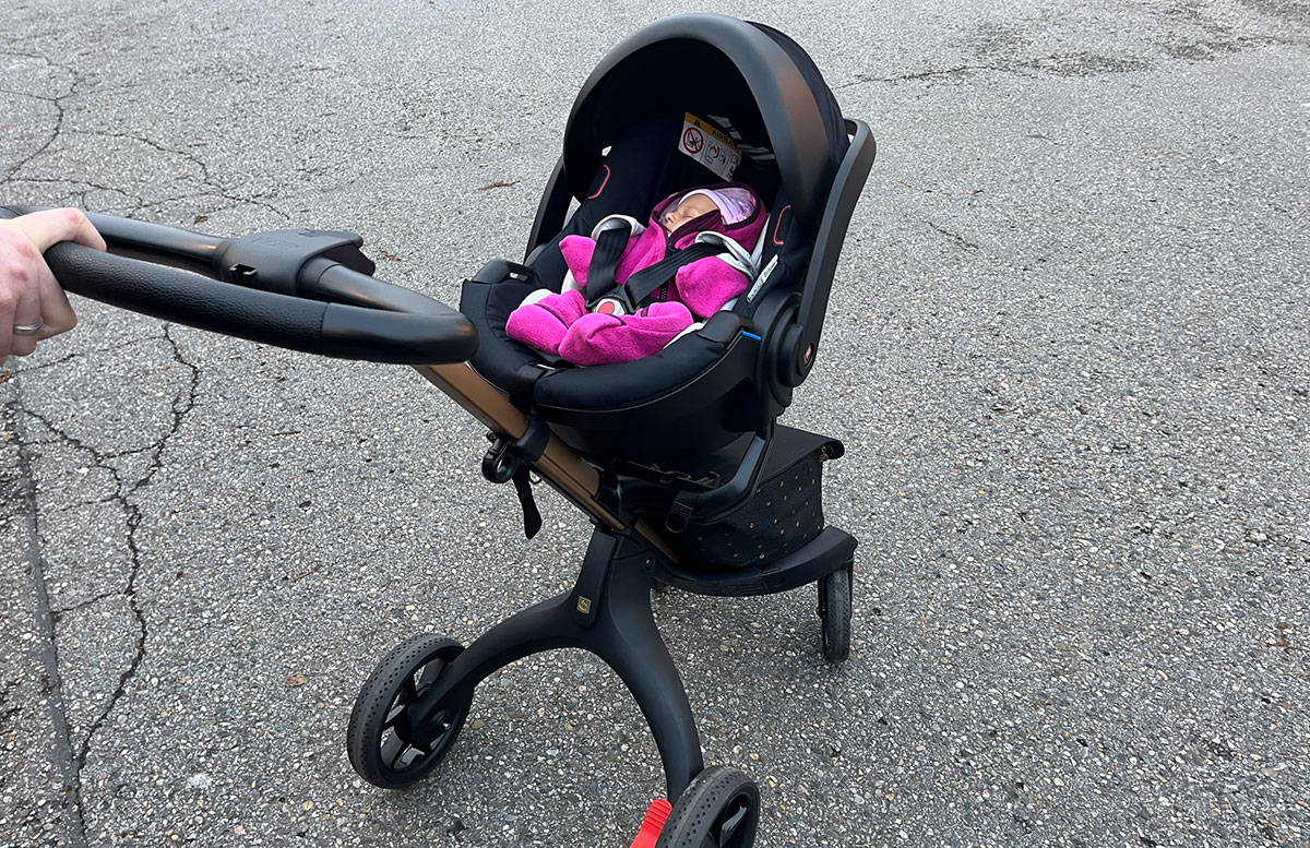 Stokke-iZi-Go-Modular-X1-Kindersitz-von-BeSafe-kinderwagen