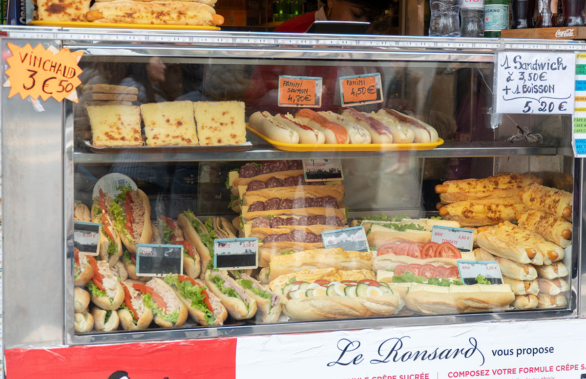 Streik-in-Paris-Was-man-aktuell-bei-einem-Urlaub-beachten-sollte-baguette