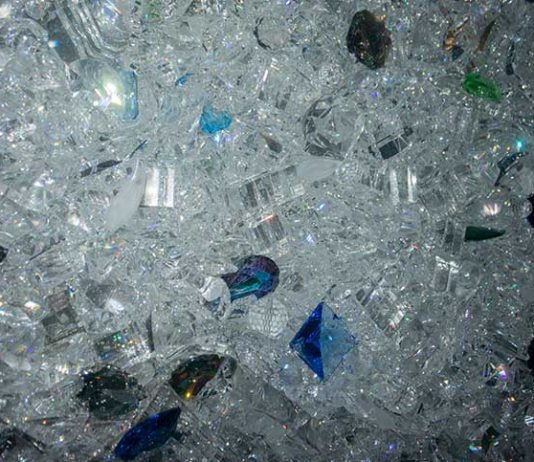 Die Swarovski Kristallwelten in Wattens Swarovski-Kristallwelten-kristallwand-detail