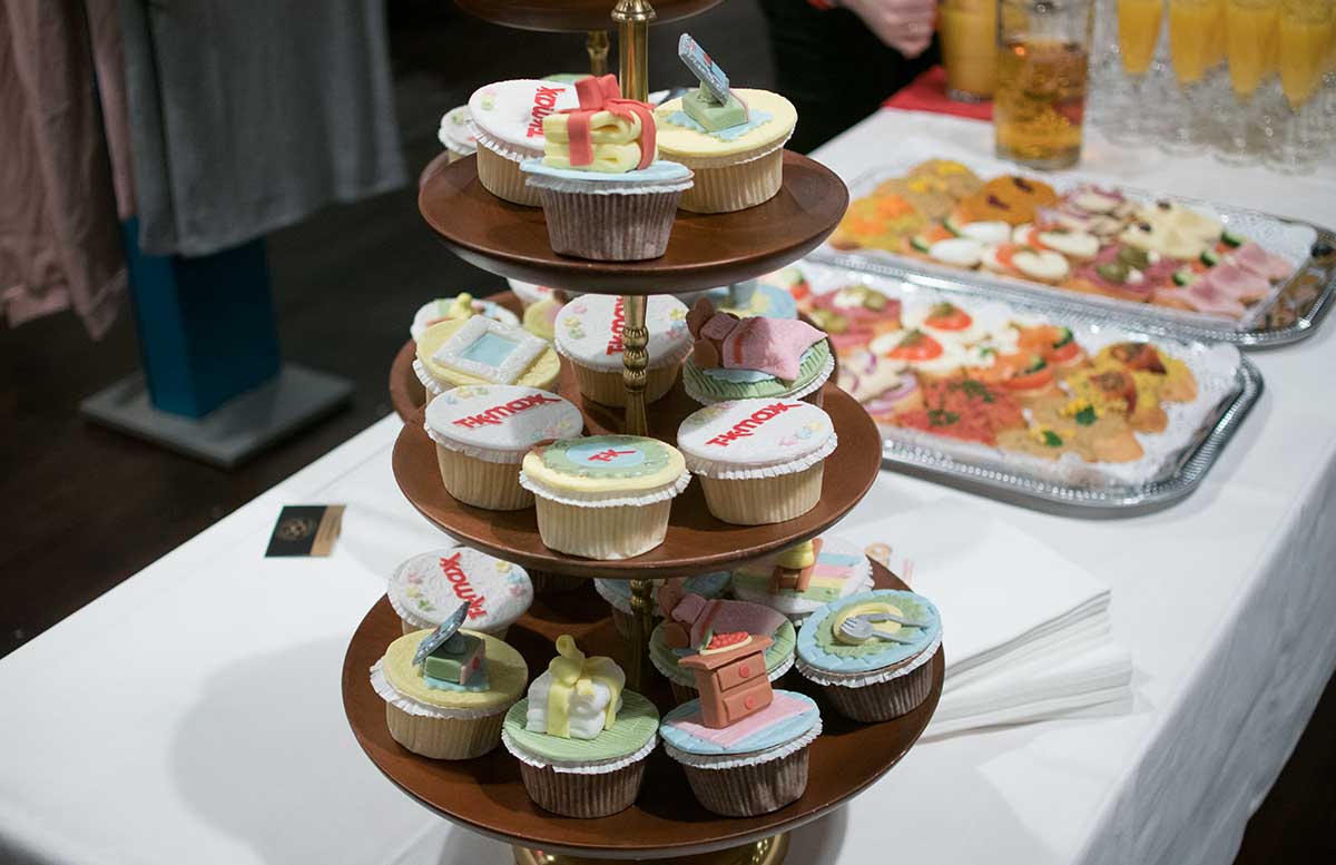TK MAXX Stadlau cupcakes zur eröffnung