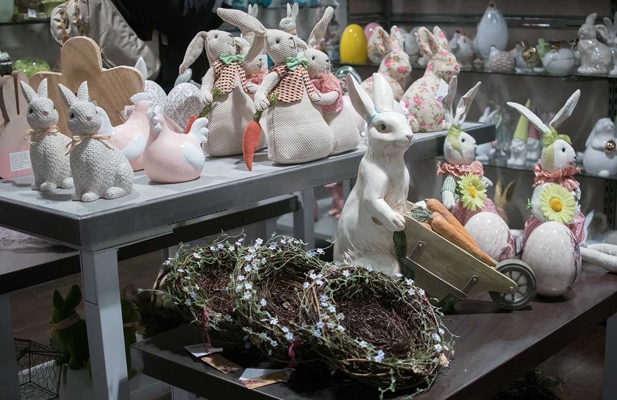 TK MAXX Stadlau osterabteilung mit vielen accessoires