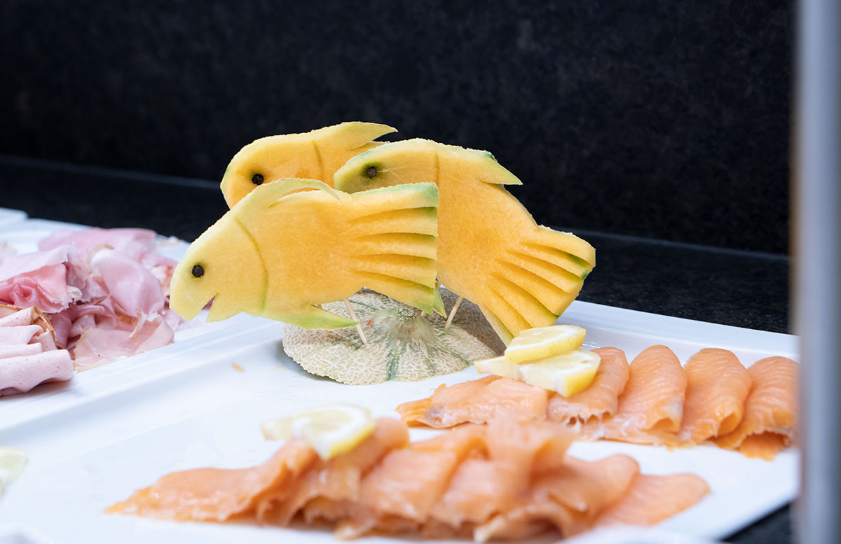 Thermalressort-Köck-bei-der-Therme-Eins-in-Bad-Füssing-lachs-frühstück