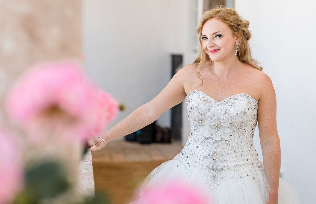 Unsere-Hochzeit-in-Gmunden-Standesamt-Schloss-Orth-vicky-portrait