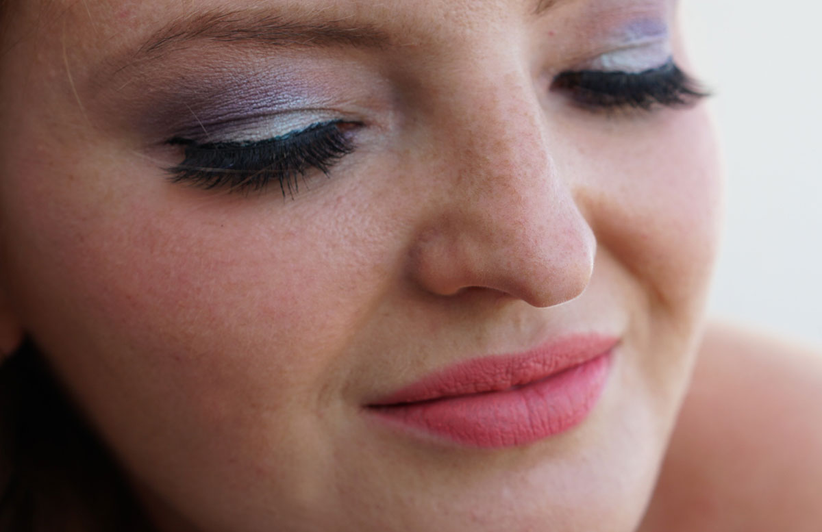 Urban-Decay-NAKED-Ultraviolet-Eyeshadow-Palette-türkis-lila