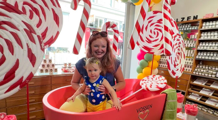VOSSEN x Zuckerlwerkstatt made with love in Austria Vossen-ZuckerlwerkstattVicky-und-Lilly
