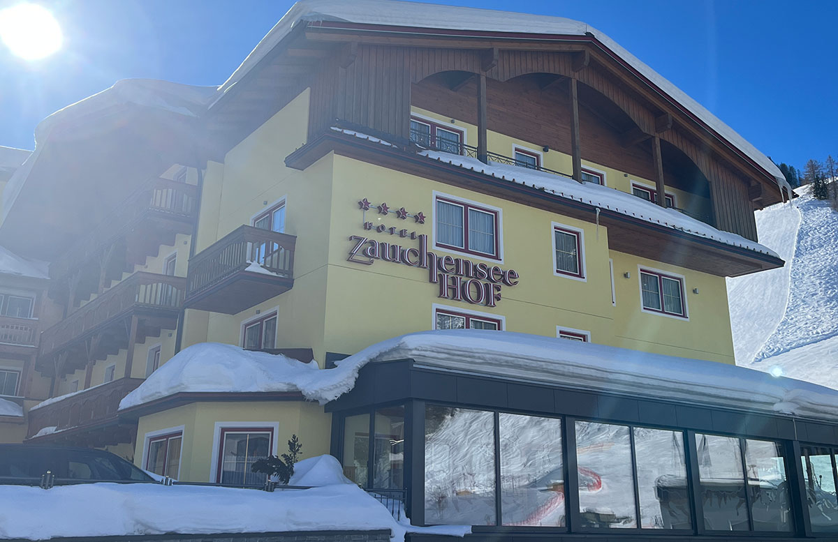 Walchhofers-Familienhotel-Zauchenseehof-hotel