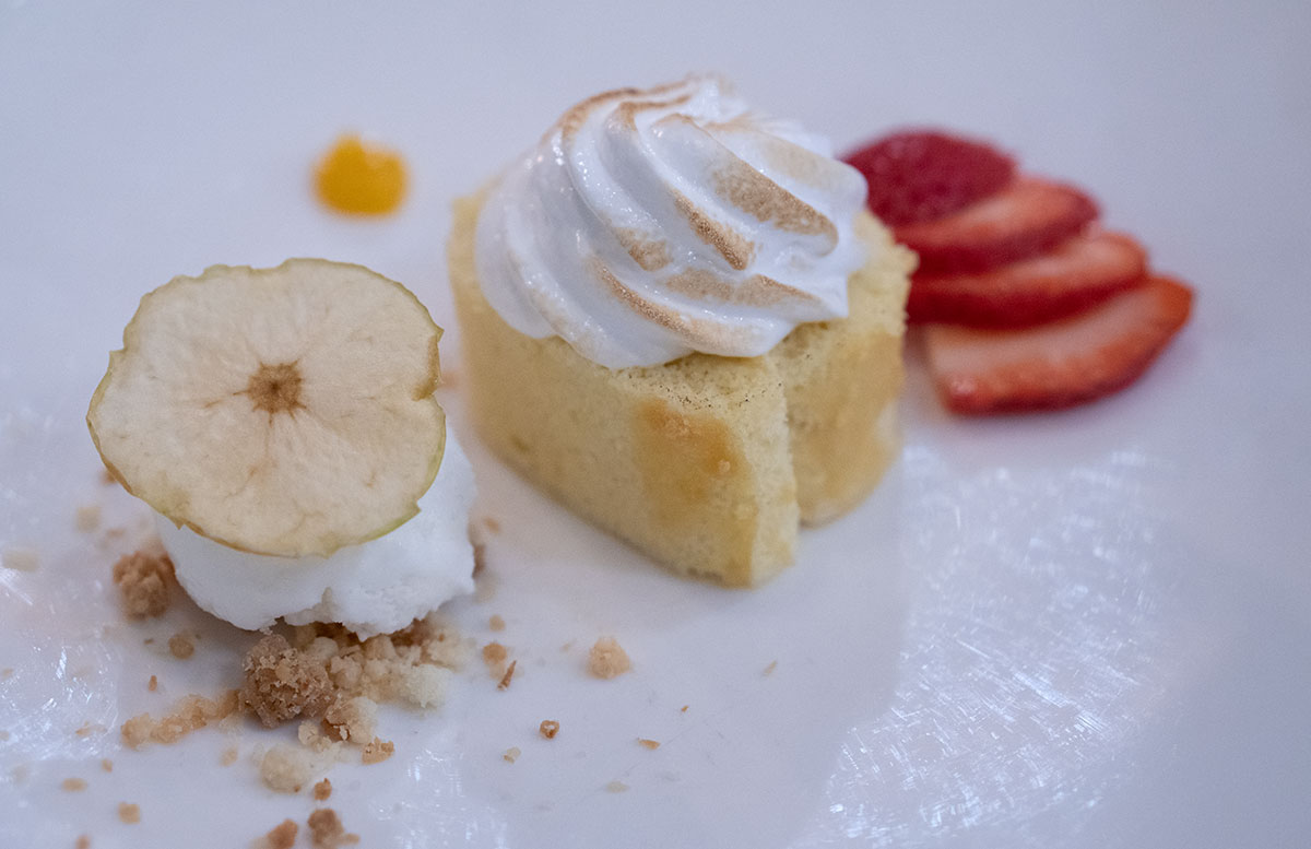 Walchhofers-Familienhotel-Zauchenseehof--jogurt-röllchen