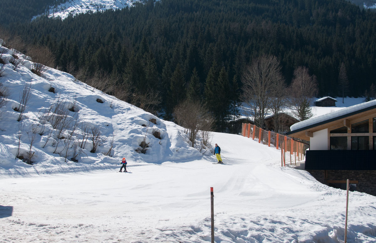 Walchhofer's Hotel Alpenhof in Filzmoos skipiste vor dem haus