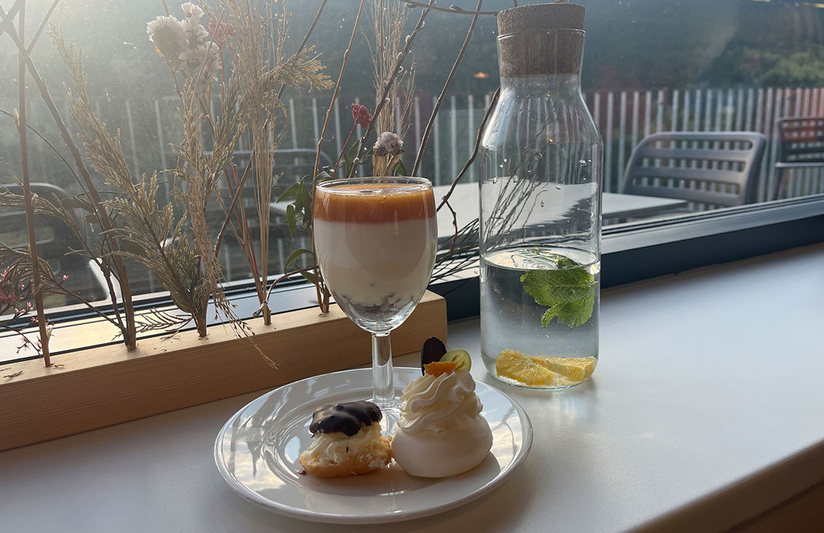 Wellness-Hotel-Vista-in-Dolni-Morava-nachtisch-tisch