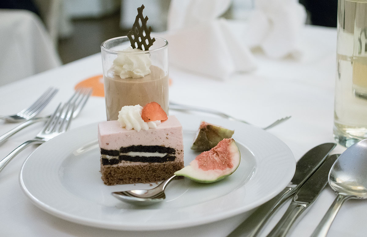 Wellness- und Thermenhotel Stoiser in Loipersdorf kuchen