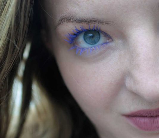Blue Velvet Summer look mit Isadora blue-velvet-Summer-Look-mit-Isadora-Make-up-blue-eyes