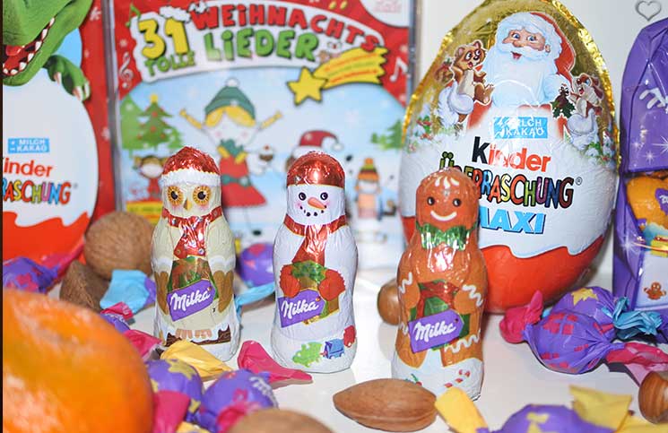milka-schokolade-unser-weihnachten-und-nüsse