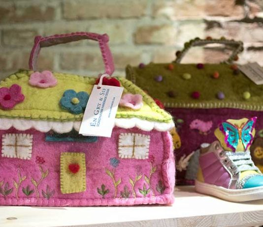 Palazzo Bambini – die exklusive Kindermesse palazzo-bambini-en-gry-filztasche-und-schuhe