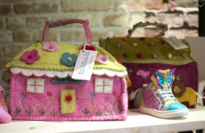 Palazzo Bambini – die exklusive Kindermesse palazzo-bambini-en-gry-filztasche-und-schuhe