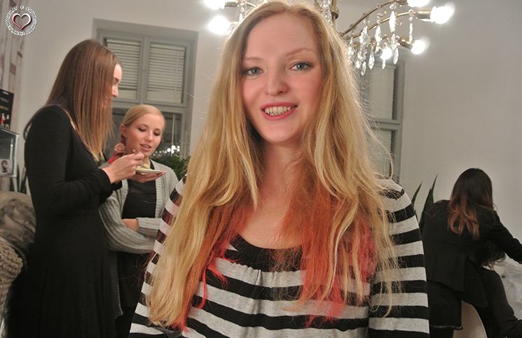 pinke-strähnen-hair-chalk-2