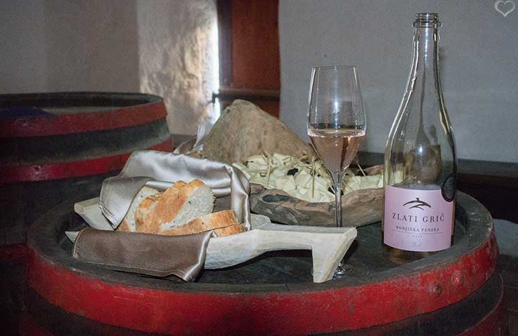 reise-nach-konjice-sektverkostung-und-käse