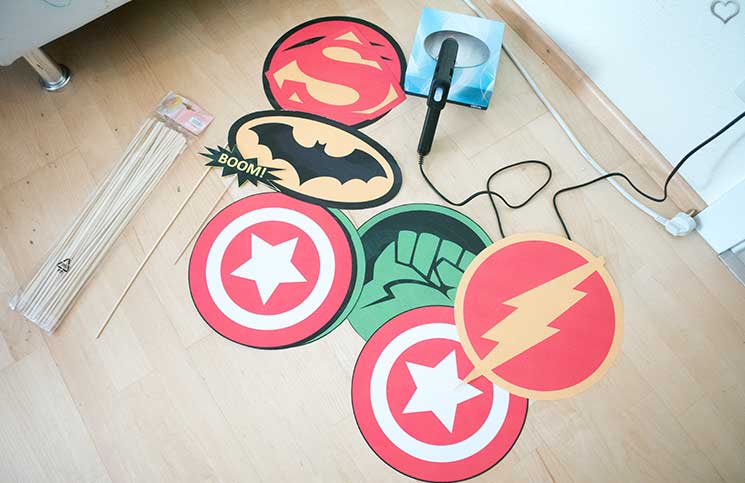 superheroes Kindergeburtstag-mit-der-Pixolino-Box-fotobooth-basteleien-superheroes