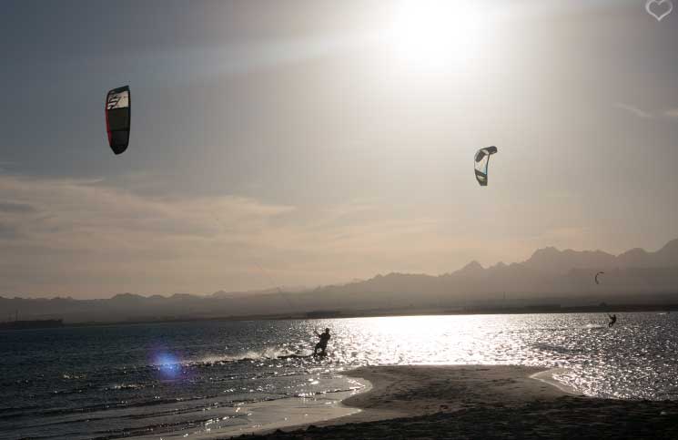 traumhaftes-wetter-Kitesurfen-in-Ägypten