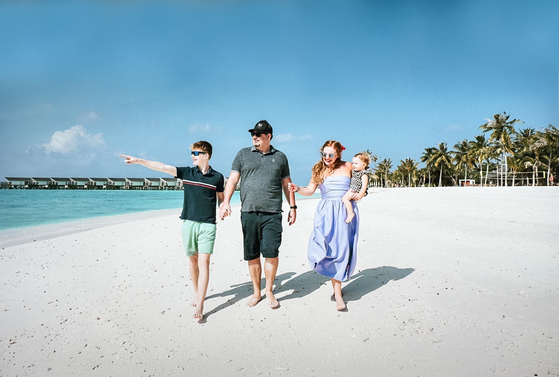 familie von vicky am strand
