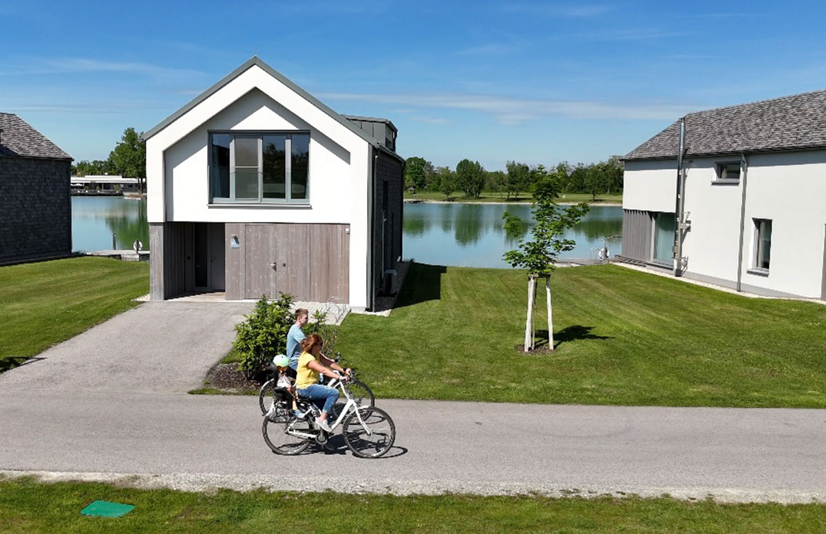 vila-vita-pannonia-radfahren-beim-see