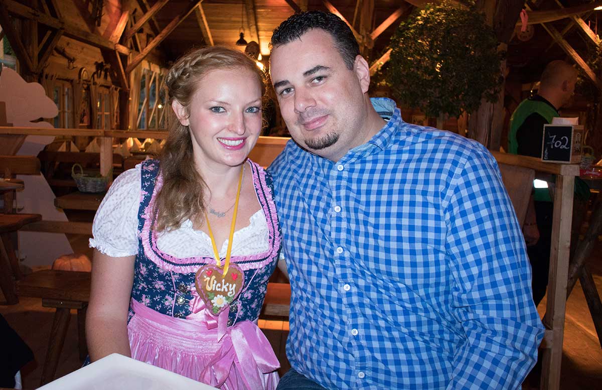 zu-besuch-bei-der-wiener-wiesn-2016-mit-partner-auf-der-wiesn