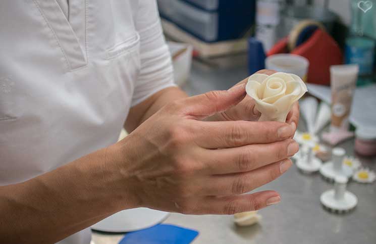 zuckerbäcker-workshop-bei-Groissböck-rose-formen